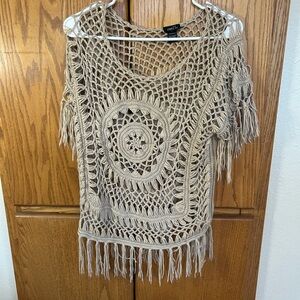 Rue21 Tan Cream Cropped Asymmetrical Blouse